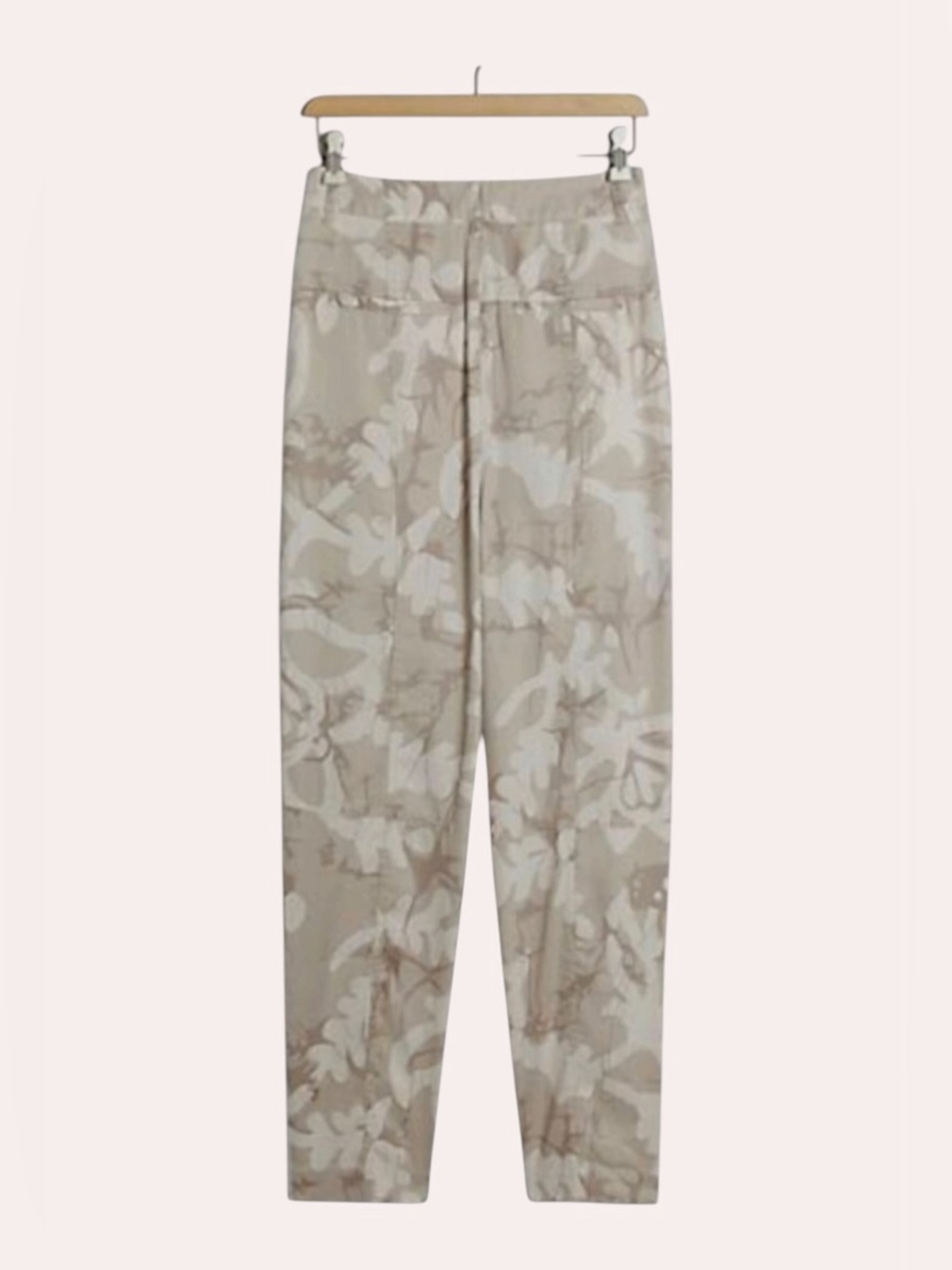 Anthropologie Neutral Floral Cropped Ankle Pants